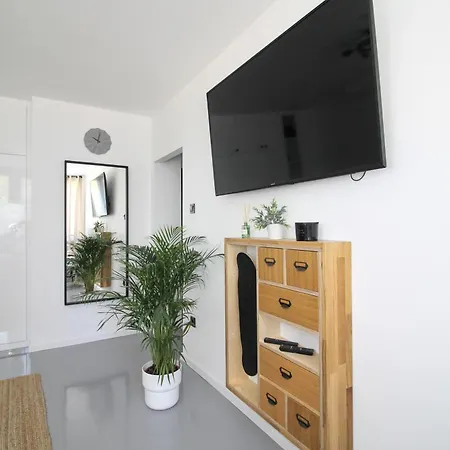 Lägenhet Surflat